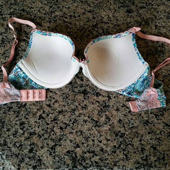 Aerie Push Up Bra - Picture 2 of 4
