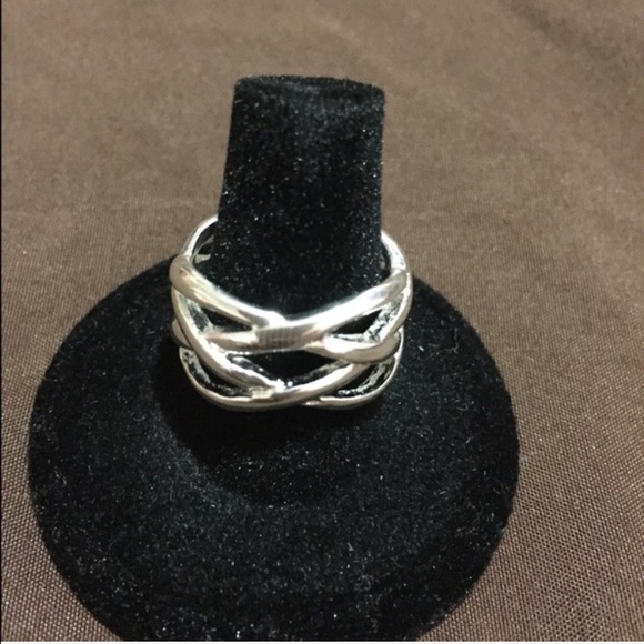 Two Sterling silver rings bundled