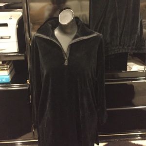 Liz Claiborne black velour pant/top