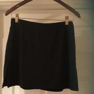 Black skort