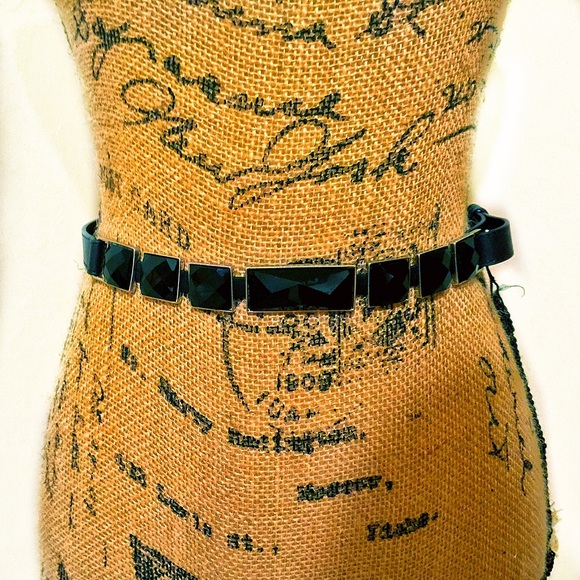 Adjustable belt The Limited