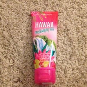 Bath and body works lotion 8oz