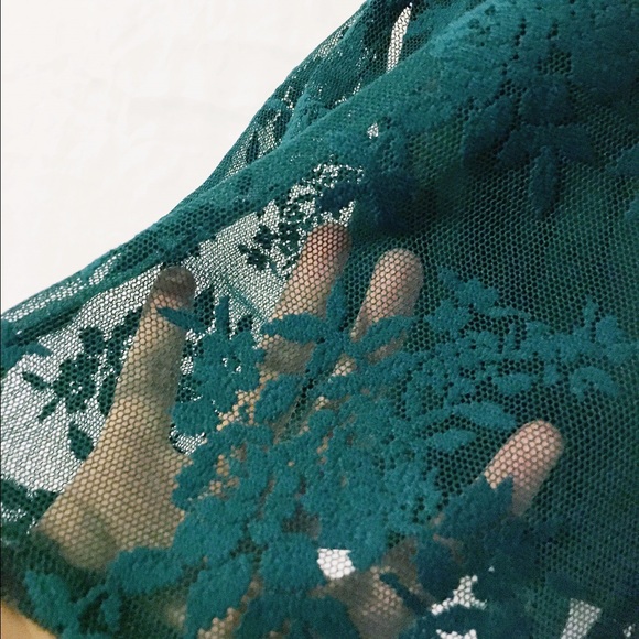 Button up top - Picture 2 of 2