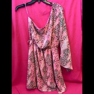 One shoulder pink leopard dress