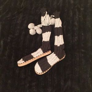 Pink knee length kitted slippers