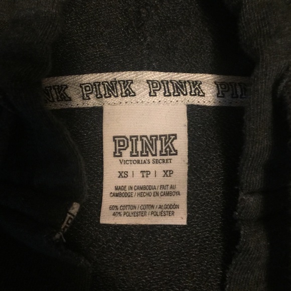 Victoria secret sweater - Picture 2 of 3