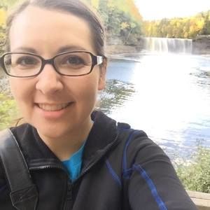 Meet your Posher, Lynn