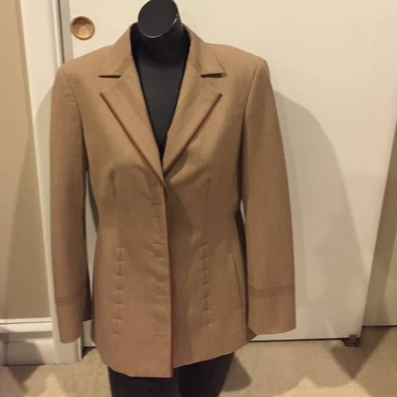 Worth pant suit