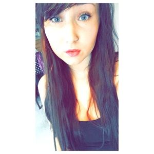 Meet your Posher, Kaisha