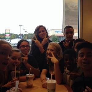 Meet your Posher, Michaela