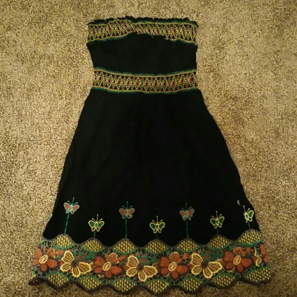 NWOT Strapless dress