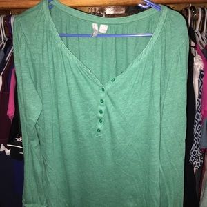 Old Navy long sleeve & vintage tee bundle