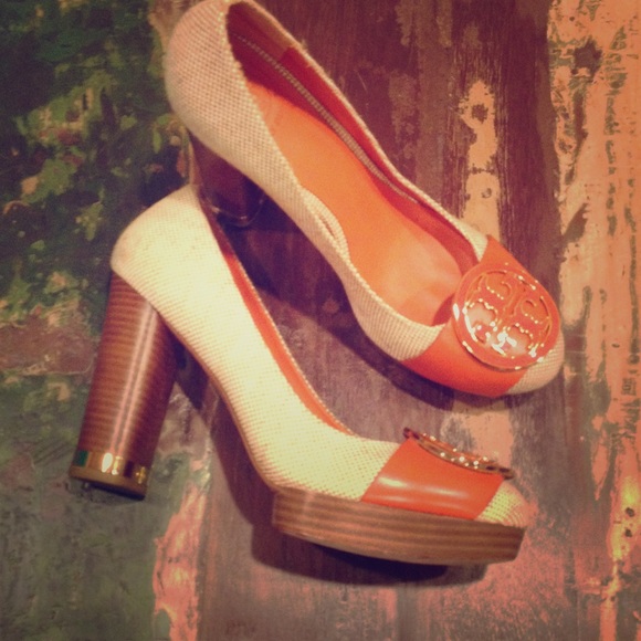 Orange Tory Burch Cube Pump