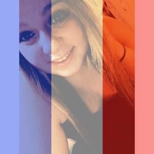 Meet your Posher, Caitlin