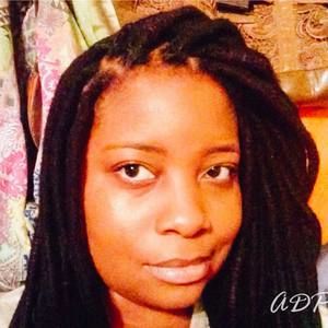 Meet your Posher, Andrea