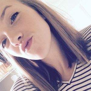 Meet your Posher, Julianne