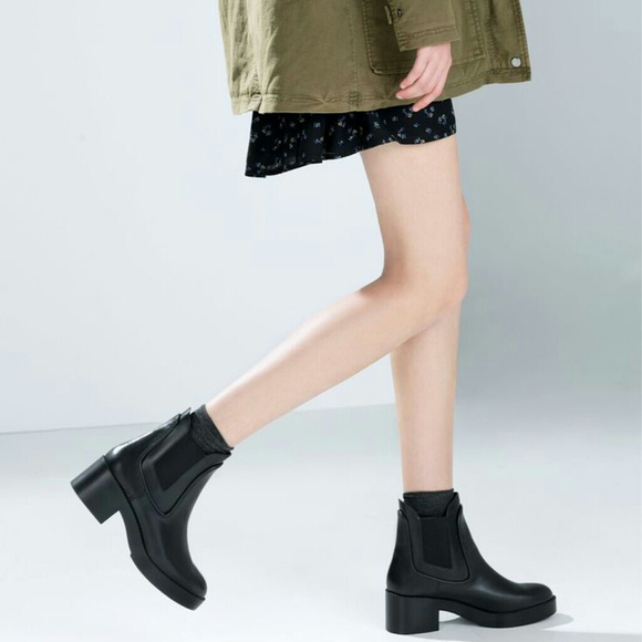 Zara Ankle Booties with Elastic Sides