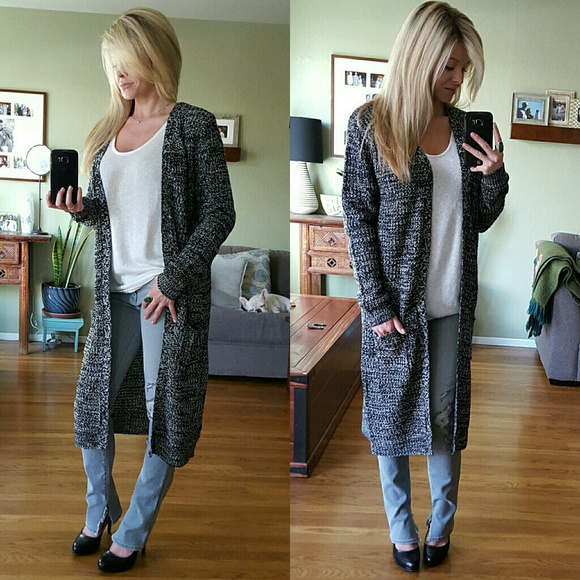 RESERVED 💋 HP💕Marble Long Loose-Knit Cardi - Picture 4 of 4