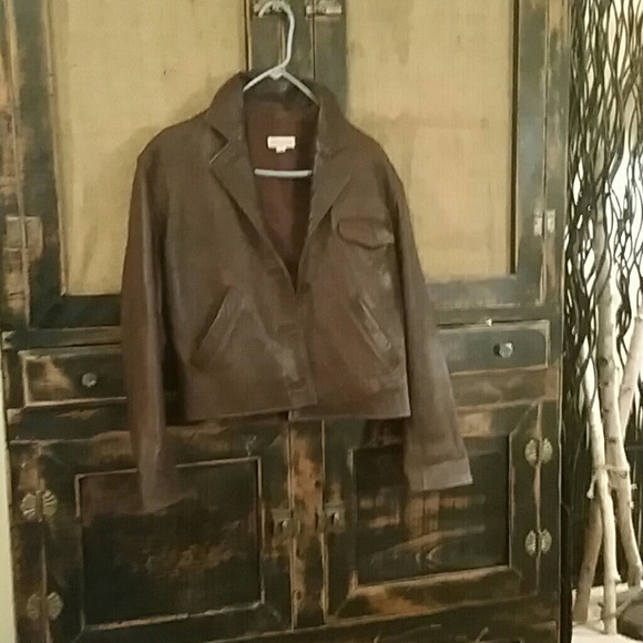 Beautiful Ann Taylor bomber style jacket - Picture 1 of 4