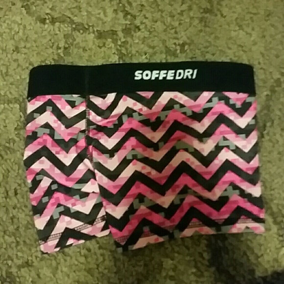 Spandex - Picture 3 of 3
