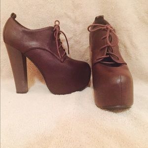 Never worn Forever 21 platform booties
