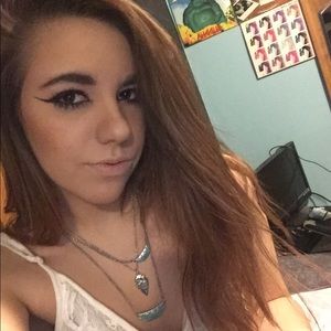 Meet your Posher, Kassiddy