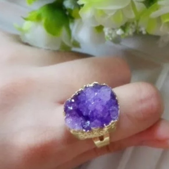 Colorful crystal ring. - Picture 2 of 2