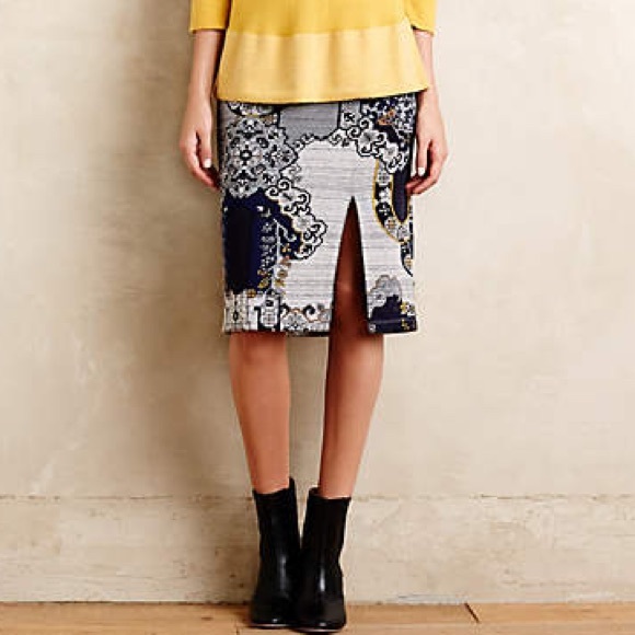 PRICE DROP! Acanthe HD In Paris Patterned Skirt-XS