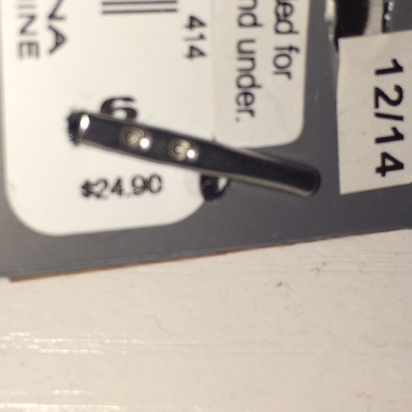 SOLD!!! 💍 - Picture 2 of 3