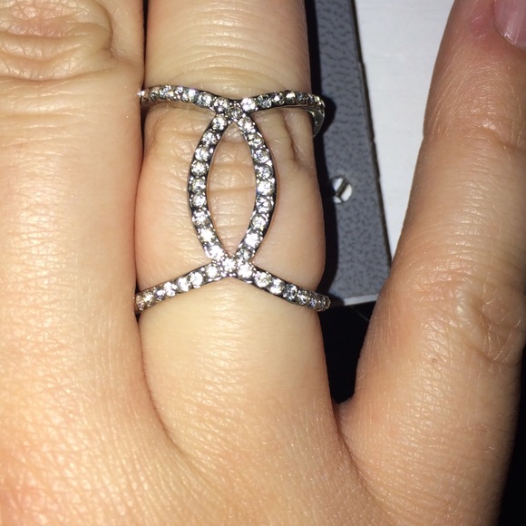 SOLD!!! 💍 - Picture 3 of 3