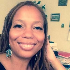 Meet your Posher, Aziza