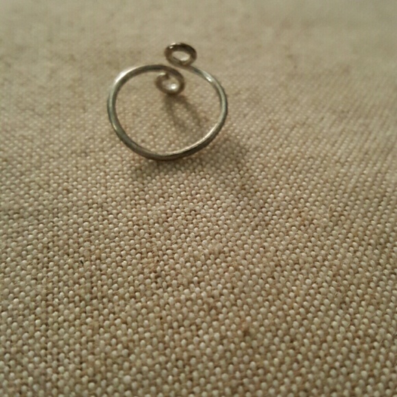 Toe ring - Picture 2 of 2