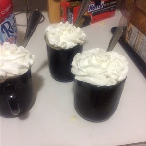 Meet your Posher, Lena