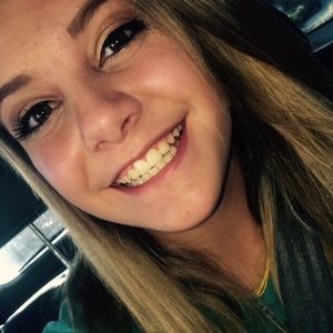 Meet your Posher, Breanna