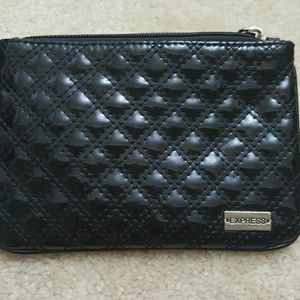 Express wristlet