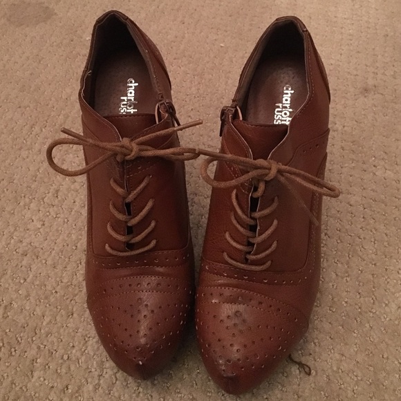 Lace up booties