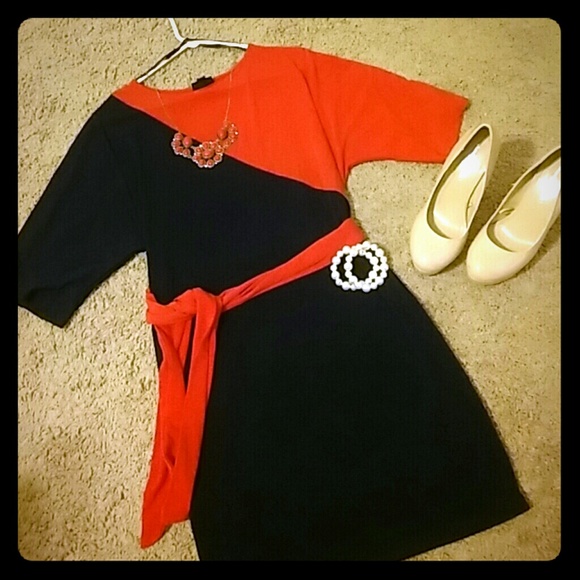 Colorblock Shift Dress