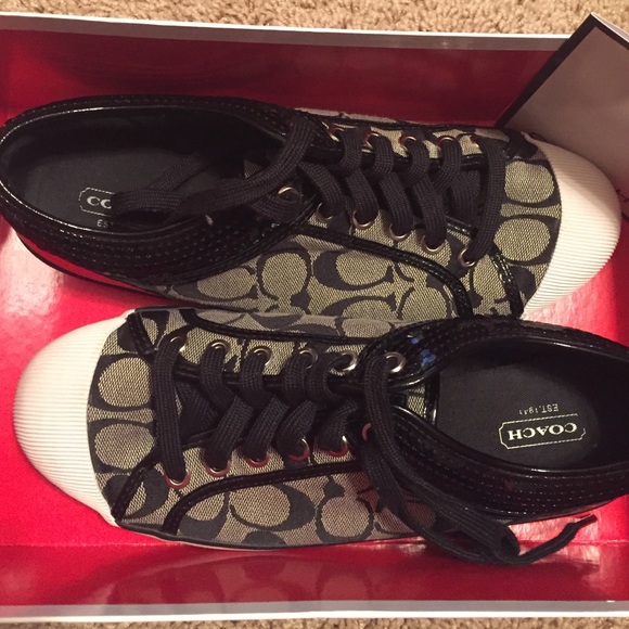 Coach tennis shoes