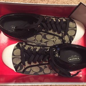 Coach tennis shoes