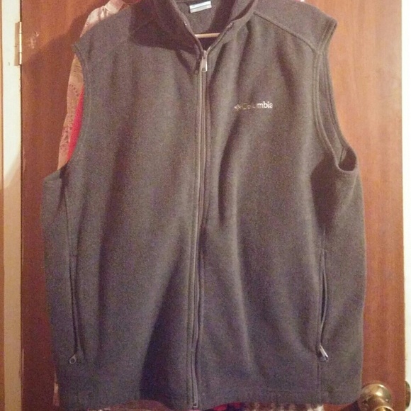 Men XL Columbia vest
