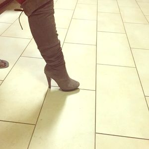 Over the knee BOOTS!!!