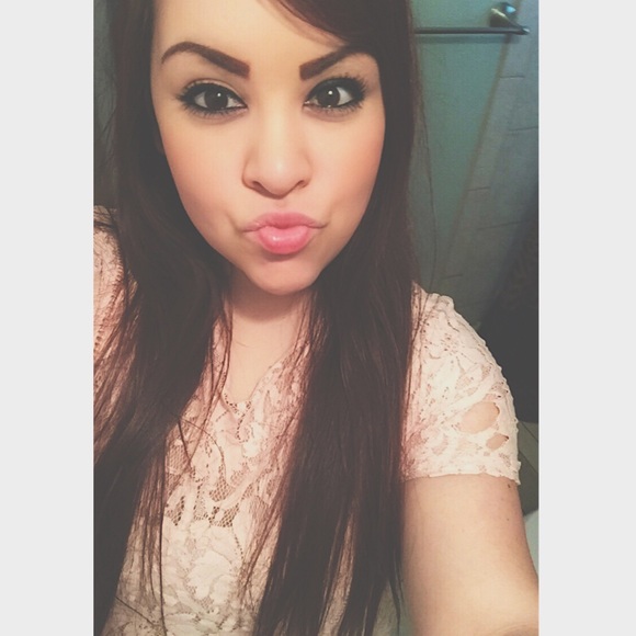 Meet your Posher, Jessica