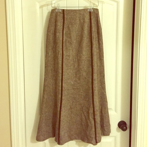 Long brown skirt