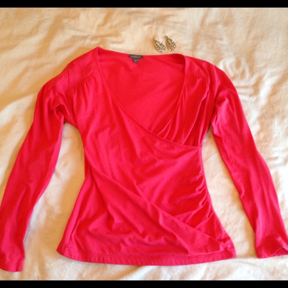 Pink Lilla P cross front top.