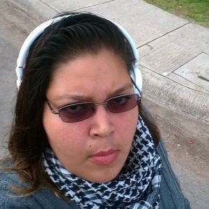 Meet your Posher, Claudia