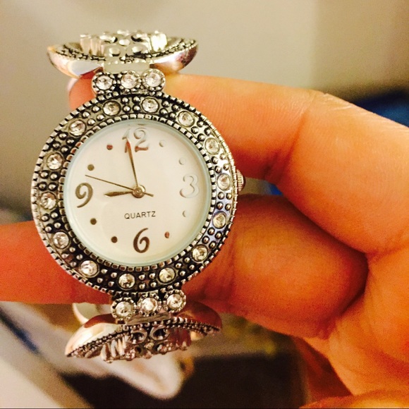 Watch - Picture 2 of 2