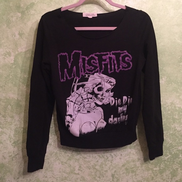 C'est a toi Tops - Long sleeve Misfits Top