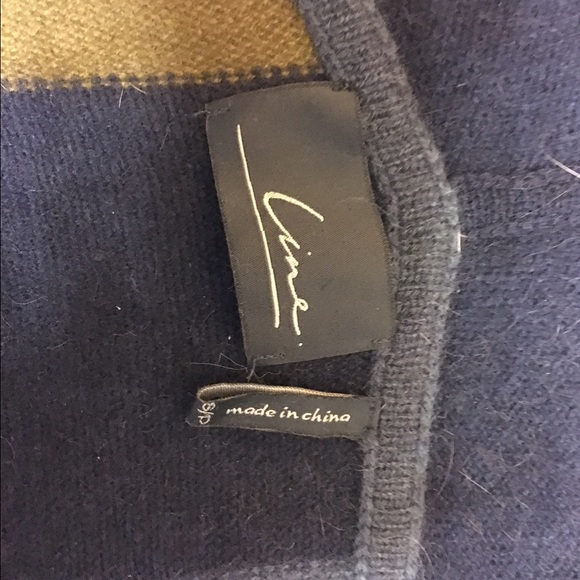 Line Cardigan - Picture 2 of 4