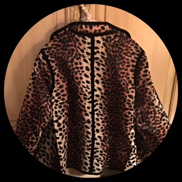 Stunning Lilli Ann satin leopard jacket - Picture 2 of 4