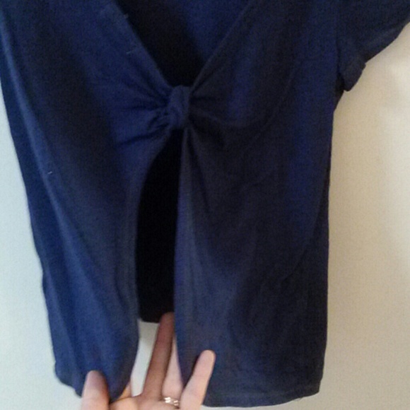 Top - Picture 2 of 2